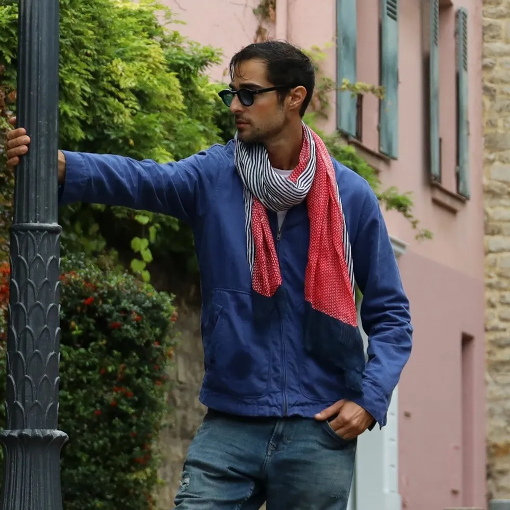 Gabriel printed linen scarf in red